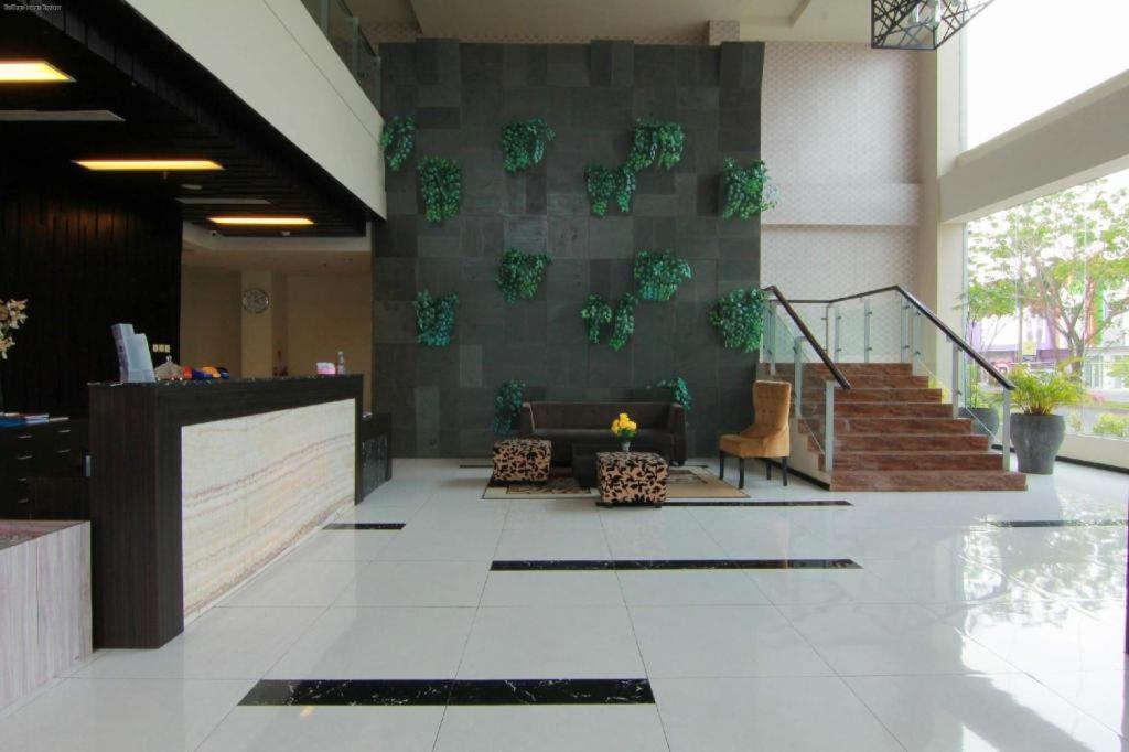 The Sun Hotel Madiun Exteriér fotografie
