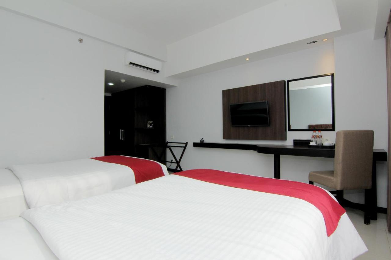 The Sun Hotel Madiun Exteriér fotografie