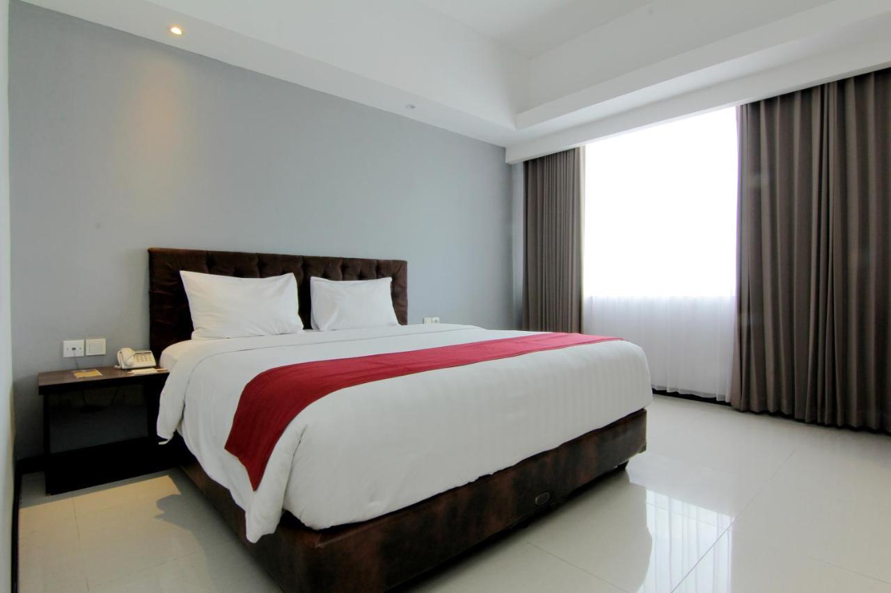 The Sun Hotel Madiun Exteriér fotografie