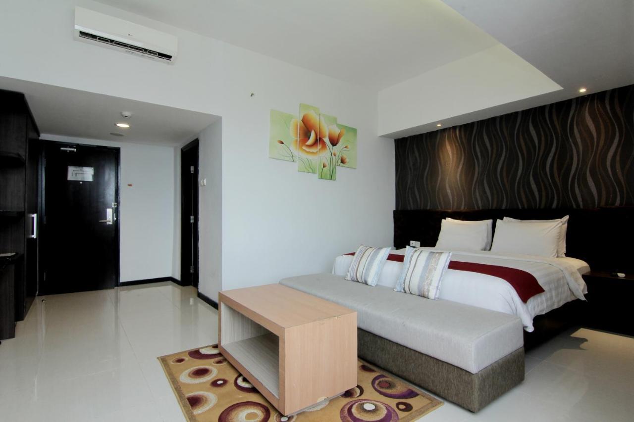 The Sun Hotel Madiun Exteriér fotografie